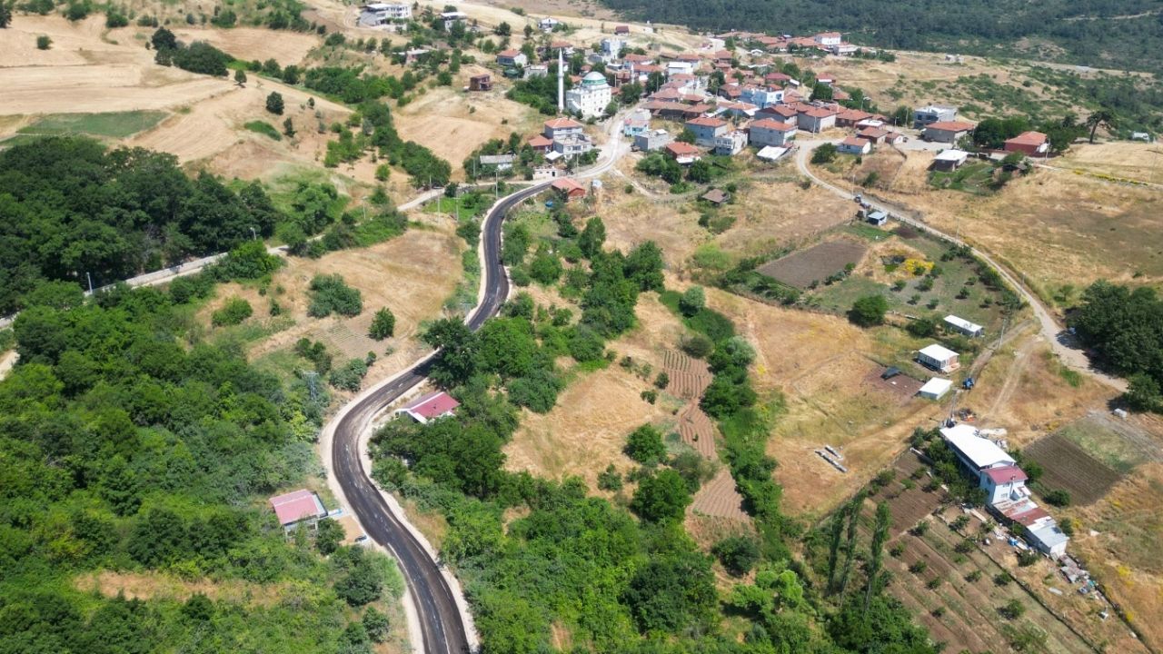Bursa Orhaneli'nin yolları yenileniyor