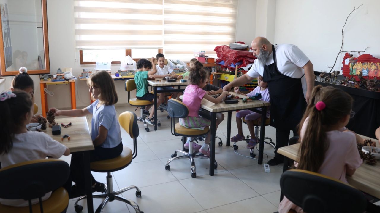 Bursa Osmangazi’de çocuklar doğayı sanata işliyor