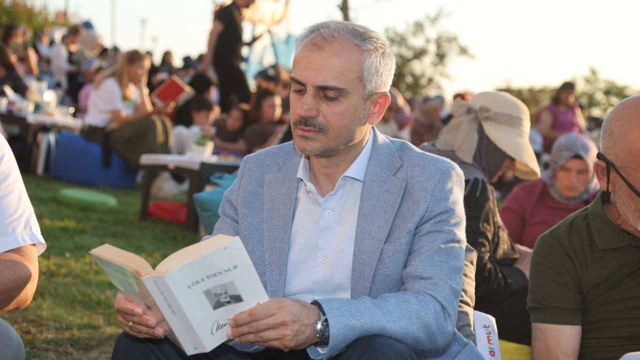 Çayırovalı kitapseverler, Çayırova Okuyor’ projesinin finalinde buluştu