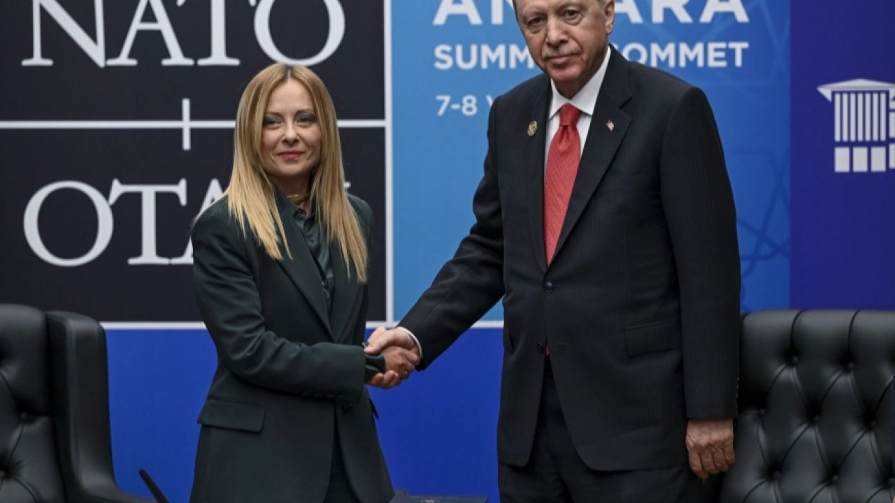 Cumhurbaşkanı Erdoğan, Meloni ile bir araya geldi
