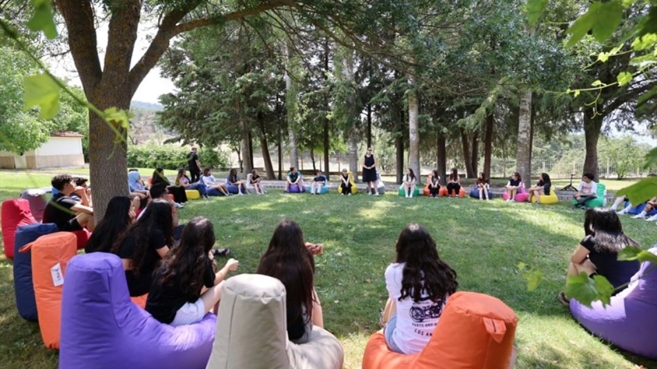 Denizlili gençler Büyükşehir’in yaz kampında buluştu