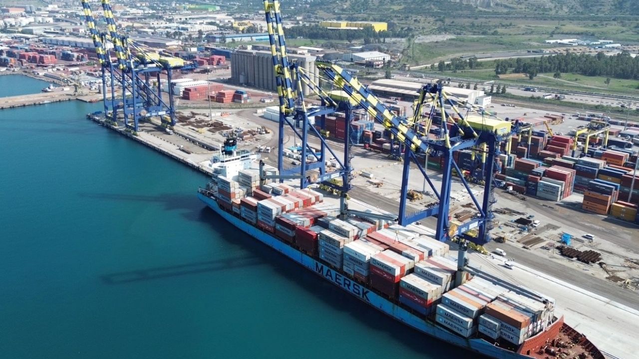 Dış ticaret sermaye şirketi statüsüne 4 yeni firma