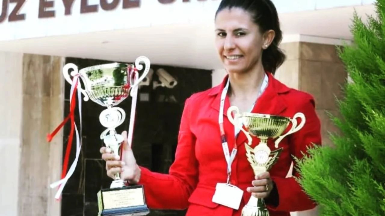 Dokuz Eylüllü akademisyene Lozan'dan uzmanlık sertifikası