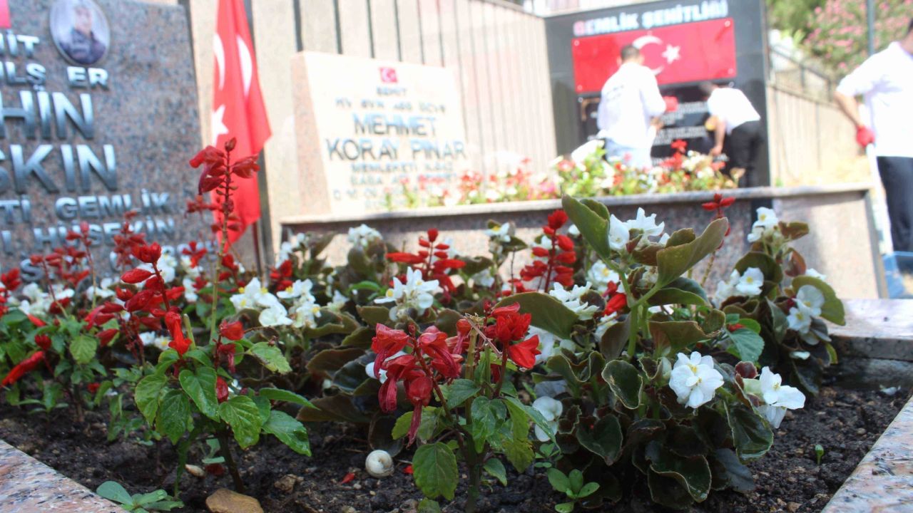 Gemlik Açık Ceza İnfaz Kurumu'ndan 15 Temmuz'da anlamlı ziyaret