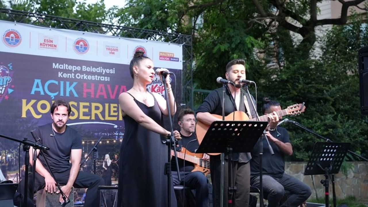 İstanbul Maltepe’de yazın ritmi 90’lar oldu