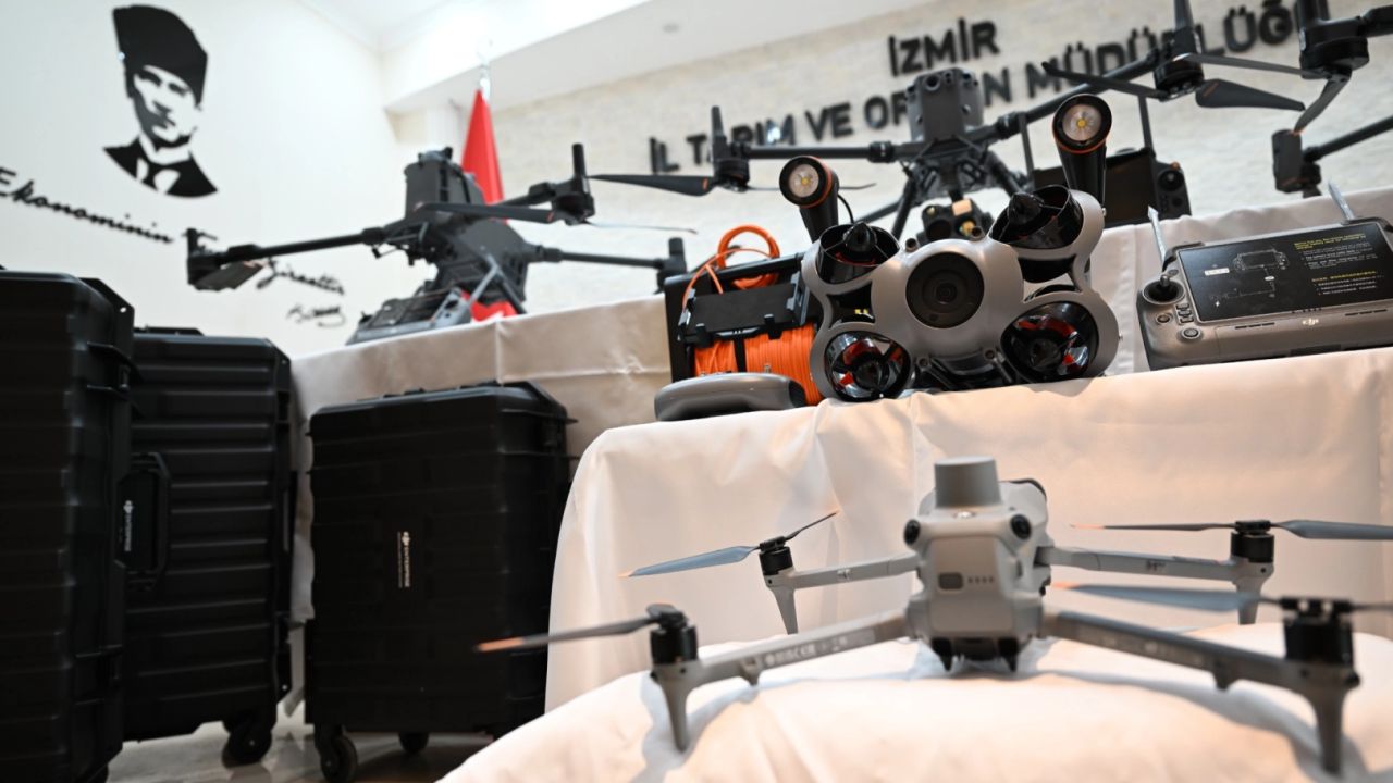 İzmir'de su ürünleri denetimlerinde dijital dönem... İlk drone operasyonunda kaçak avcılık yakalandı