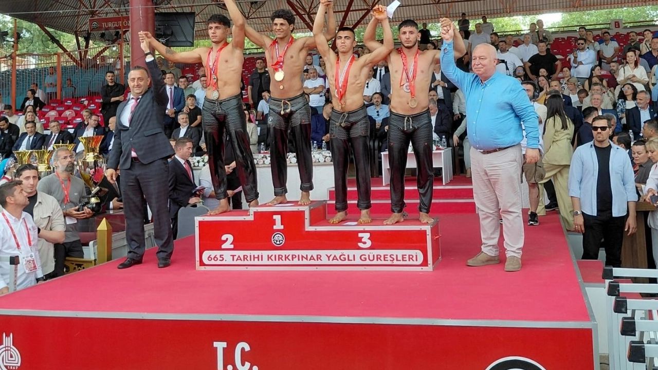 İzmitli pehlivanlardan Kırkpınar’da gururlandıran başarı