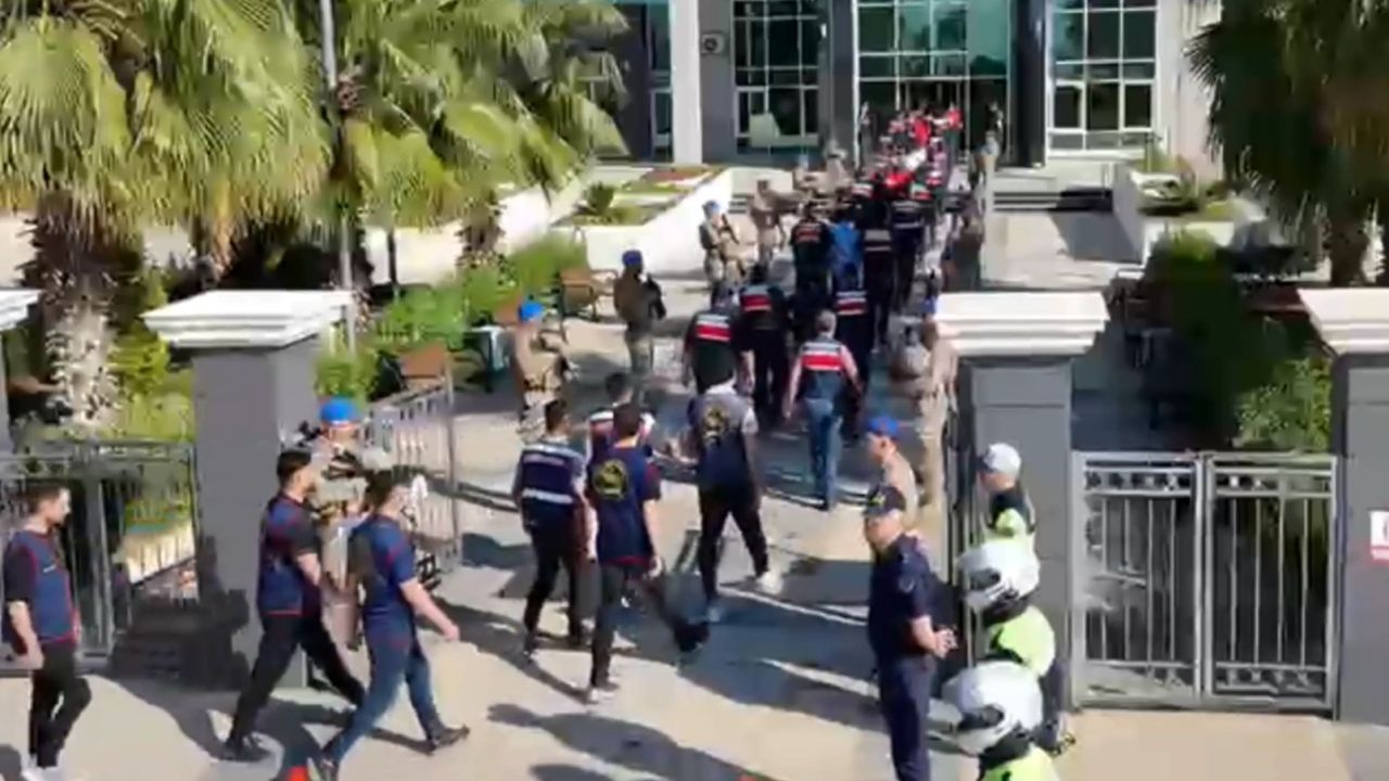 Jandarma fotokapanlarla yüzlerce şüpheliyi yakaladı