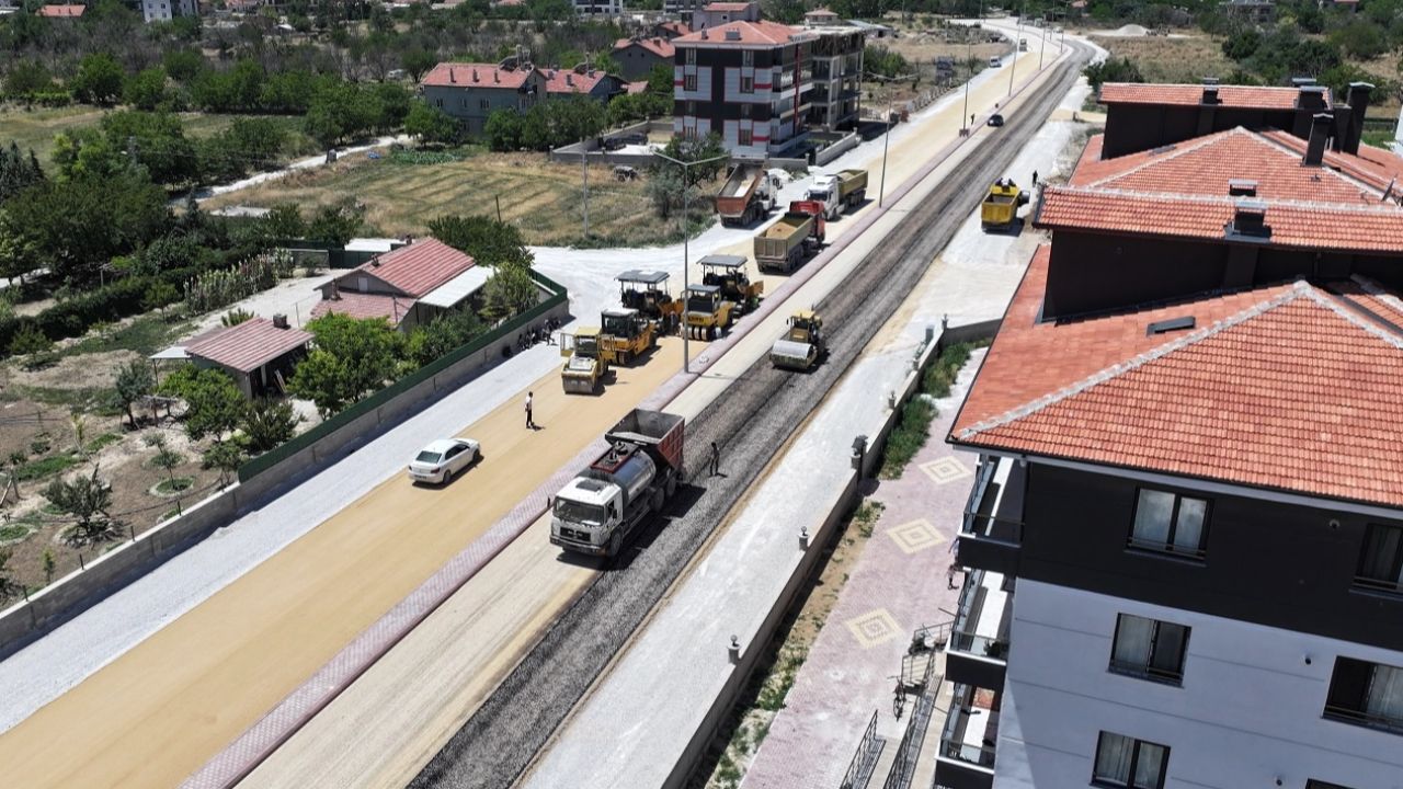 Karatay'da ulaşım ağı büyüyor
