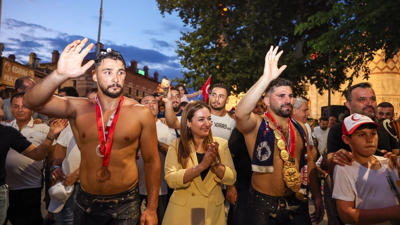 Kırkpınar’da Altın Kemer Antalya’ya geldi