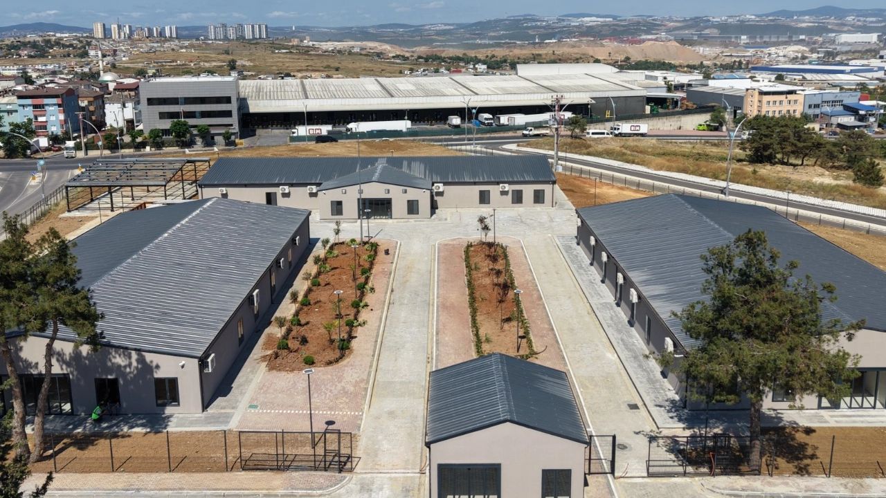 Kocaeli Gebze’de Geçici Kaymakamlık Binası incelendi