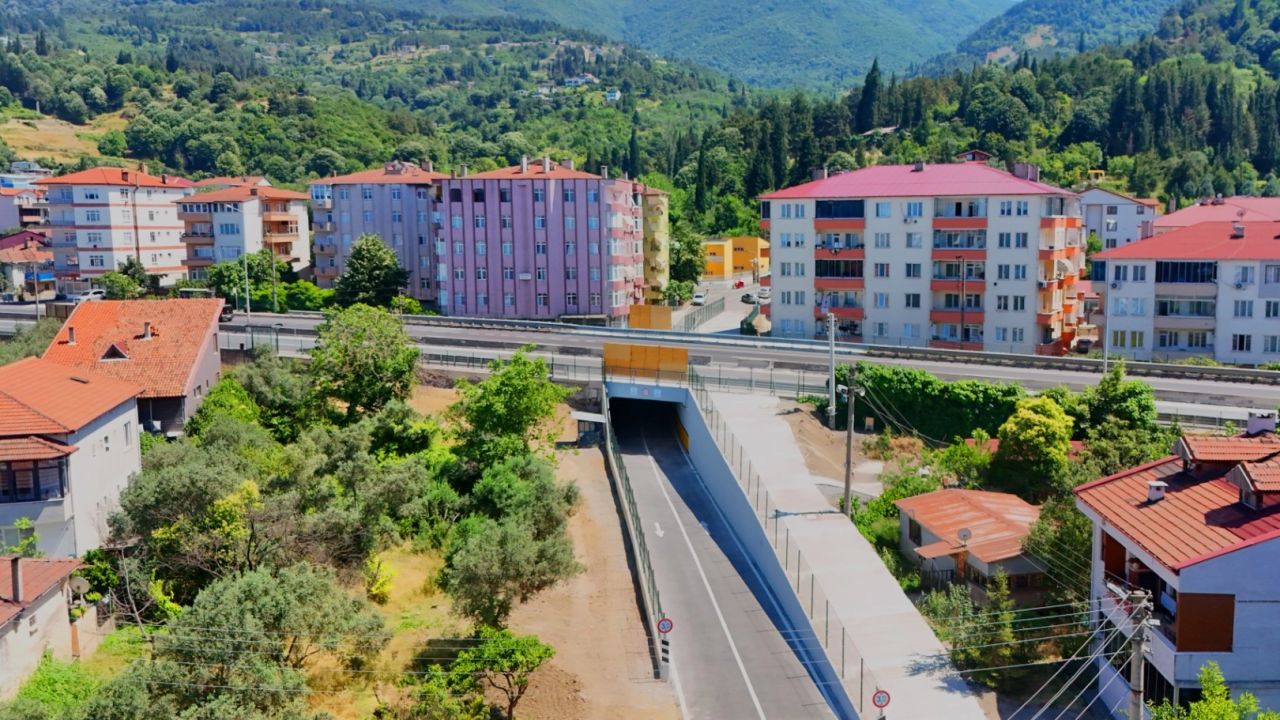Kocaeli Gölcük Ulaşlı Alt Geçidi ile trafikte yeni dönem