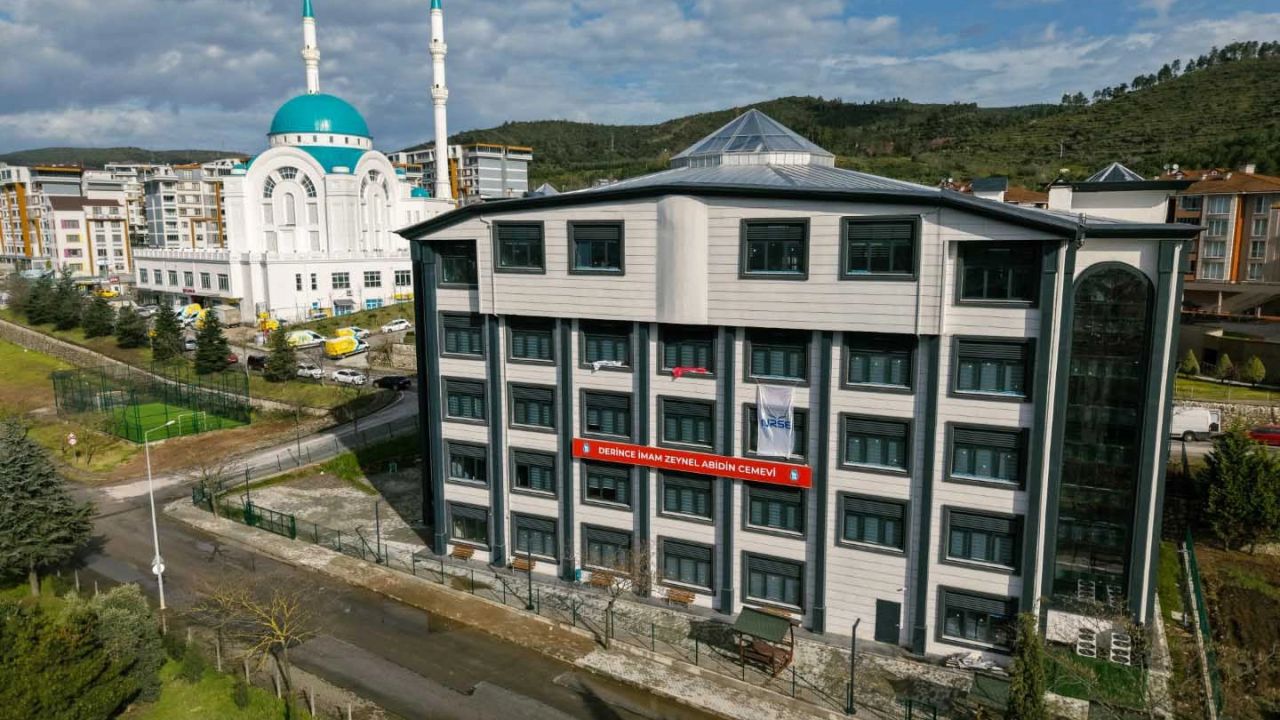 Kocaeli'de camiden cemevine 32 milyon TL'lik destek