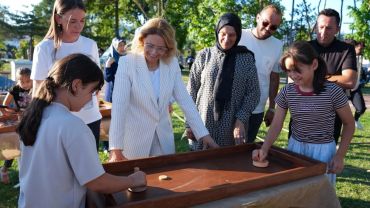 Kocaeli'de çocukların neşesi, ailelerin mutluluğu aynı etkinlikte
