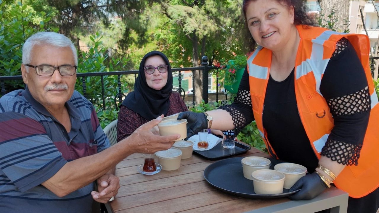 Kocaeli’nde Muharrem ayı bereketi paylaşıldı
