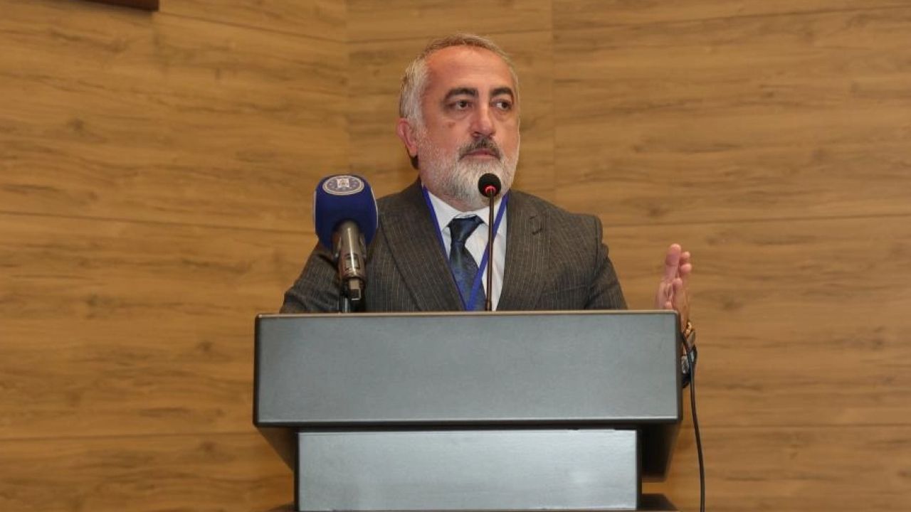 Kütahya Kent Konseyi'nde Bülent Cebeci güven tazeledi
