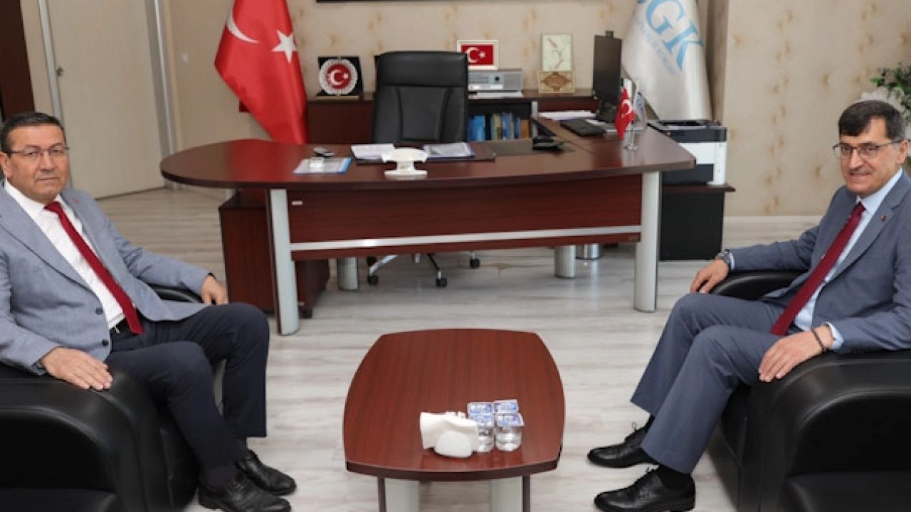 Kütahya'da Başkan Kahveci’den SGK İl Müdürü Sayar’a nezaket