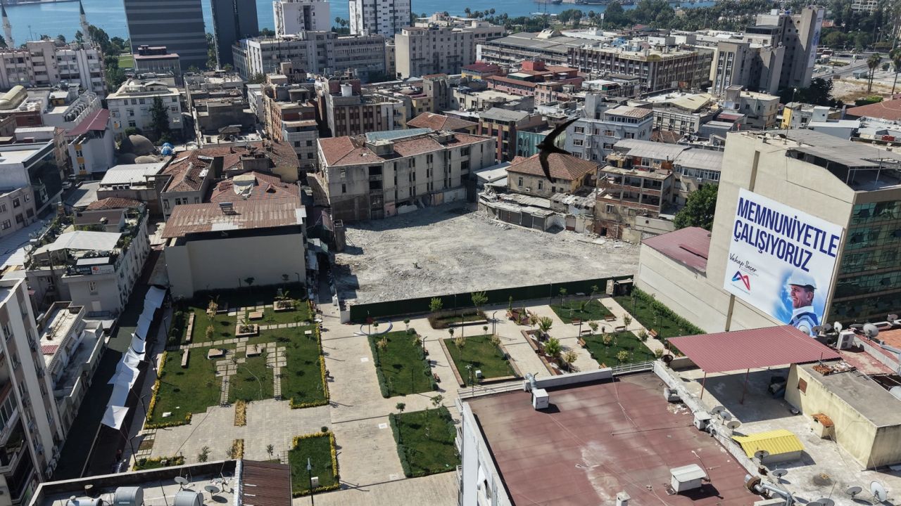 Mersin’de Zafer Çarşısı yenileniyor