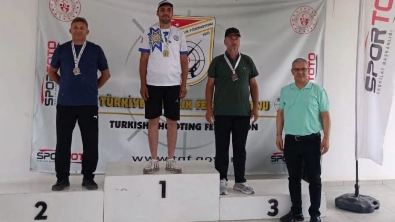 Muğla Büyükşehir sporcularından çifte başarı
