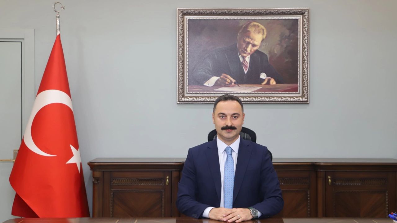 Mustafa Ayvat Doğubayazıt Kaymakamı olarak göreve başladı