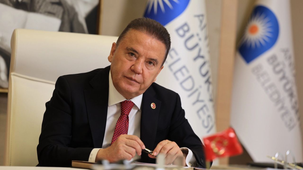 Tutukluluğunun 1. yılında Muhittin Böcek'ten dikkat çeken mesaj... "Vefasız menfaatçileri unutmayacağız"