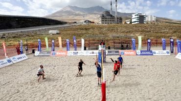 Voleybol tutkunları Kayseri Erciyes'te buluşacak